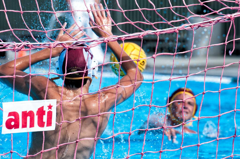 Polo specific training: water polo goalies